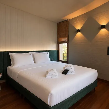 Seastone Evia