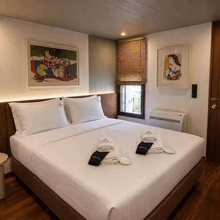 Seastone Evia